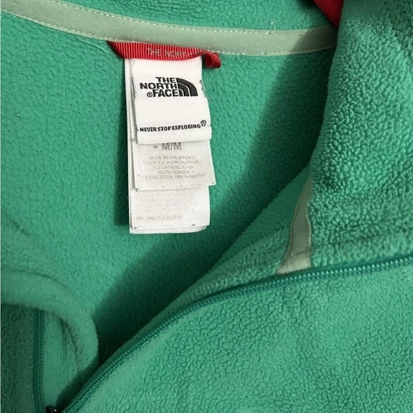 The North Face Women's Pullover Size Medium 1/4 Zip Fleece Green Long Sleeve - Picture 4 of 5